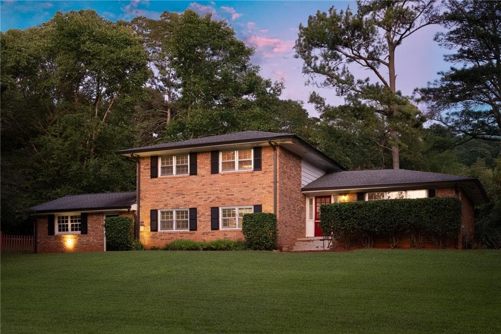 5 bedroom, 3 bathroom, 2,475 sq ft single family residence sold at 1392 Cornwall Road, Decatur, GA 30032