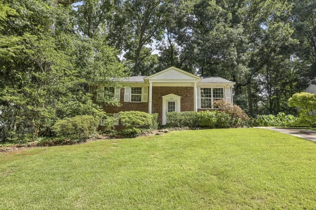 3 bedroom, 3 bathroom, 3,280 sq ft single family residence sold at 2183 Seaman Circle, Atlanta, GA 30341