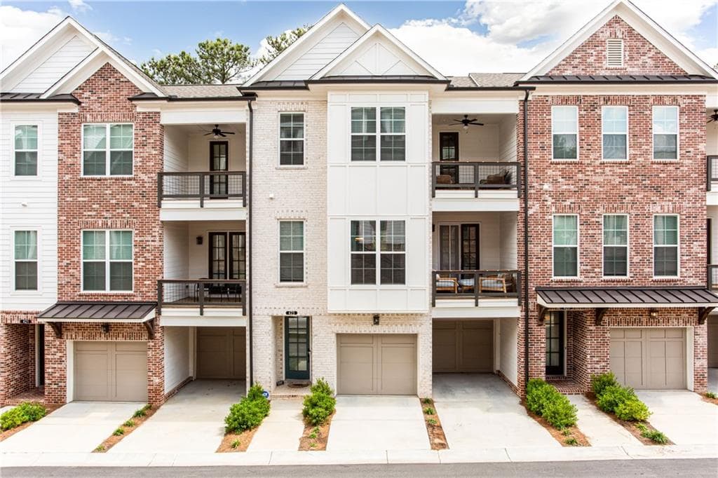 423 Burton Drive, Alpharetta, GA 30009 — most recent listing photo