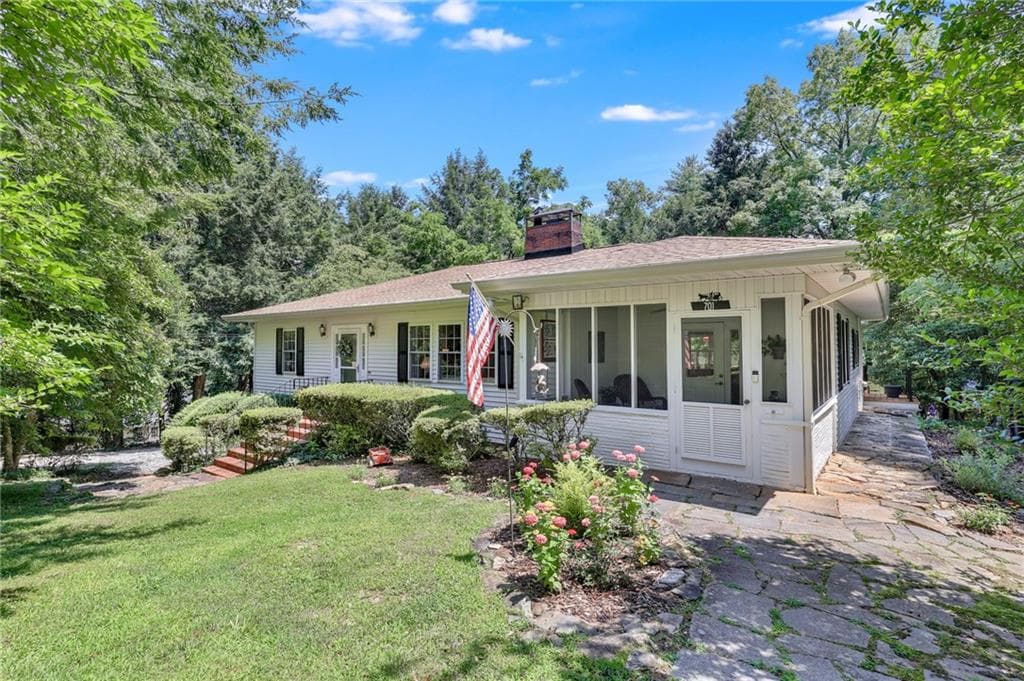 701 Wildwood Circle, Clarkesville, GA 30523 — most recent listing photo