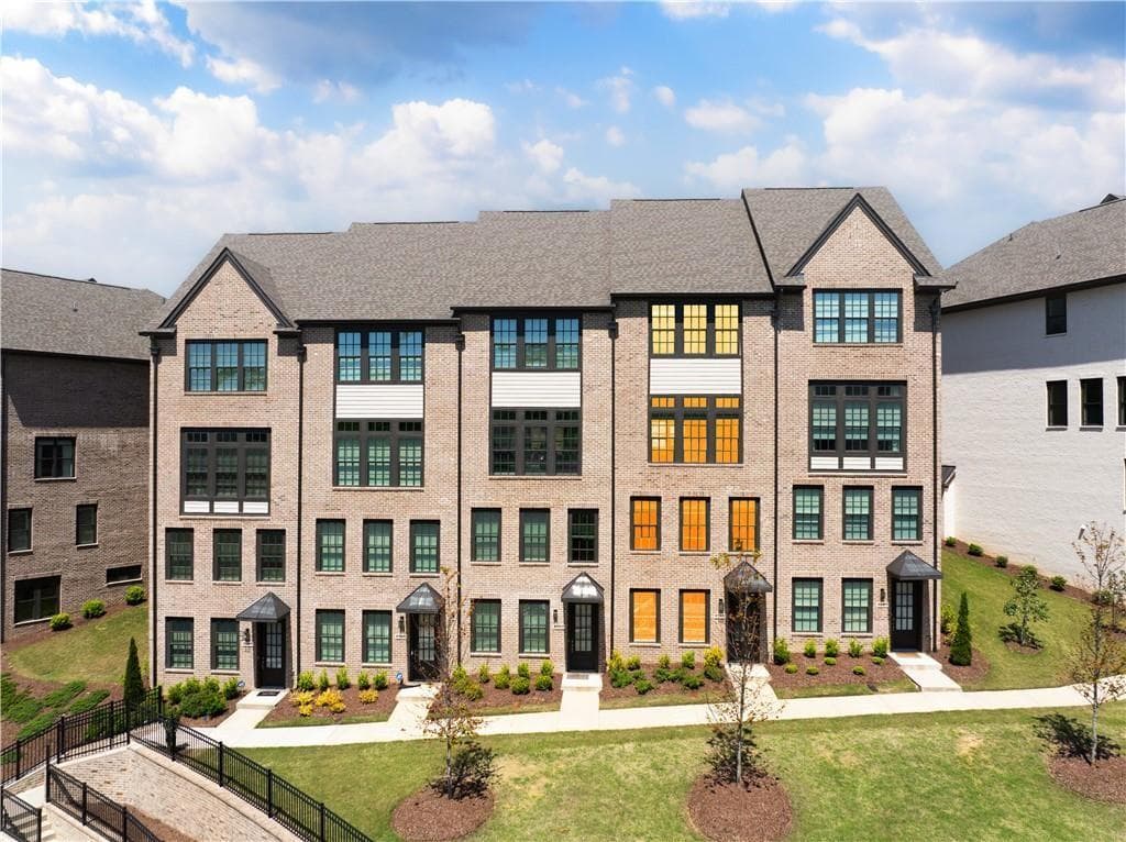 6701 Prelude Drive, Atlanta, GA 30328 — most recent listing photo