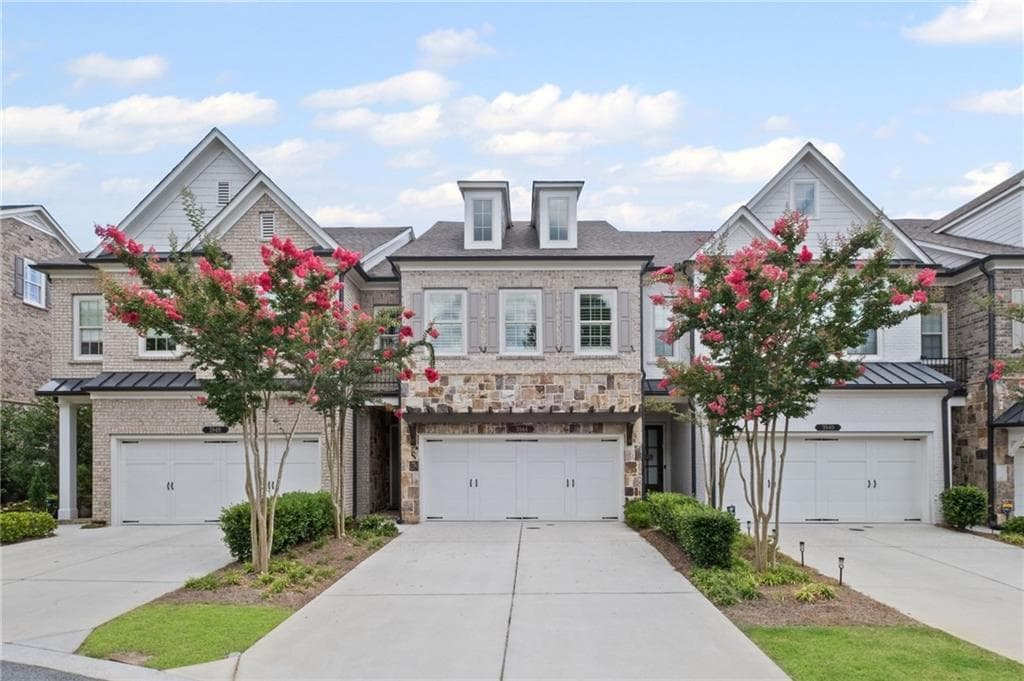 3944 Cliffmont Circle, Marietta, GA 30068 — most recent listing photo