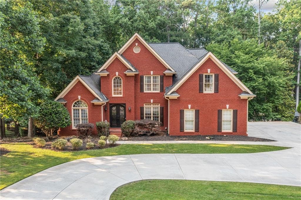 5 bedroom, 5 bathroom, 4,884 sq ft single family residence sold at 1059 Bridgemill Avenue, Canton, GA 30114