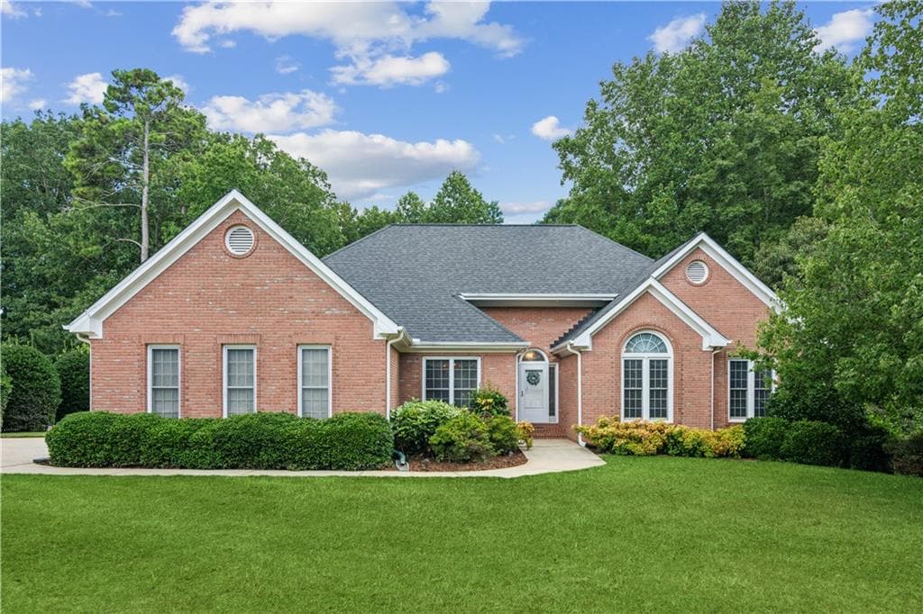 6365 CHESTNUT Parkway, Flowery Branch, GA 30542 — most recent listing photo