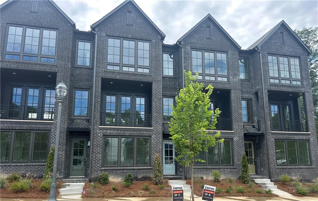 2645 Mackintosh Court 10, Brookhaven, GA 30319 — most recent listing photo