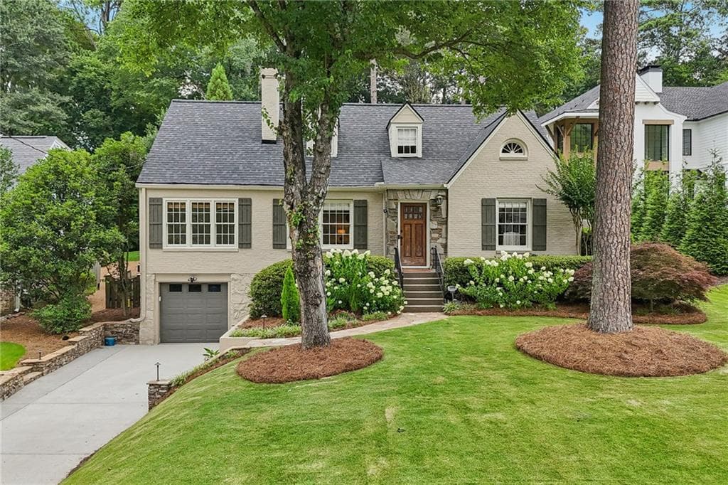 3 bedroom, 2 bathroom, 2,353 sq ft single family residence sold at 3029 Dale Drive, Atlanta, GA 30305