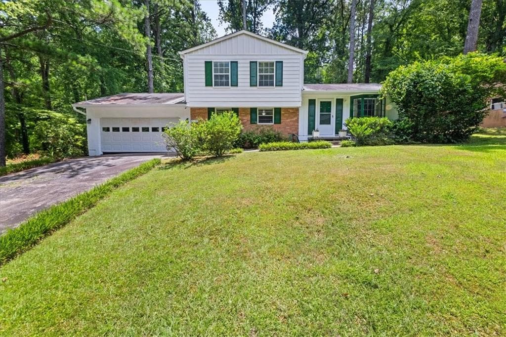 3199 Pin Oak Way, Atlanta, GA 30340 — most recent listing photo