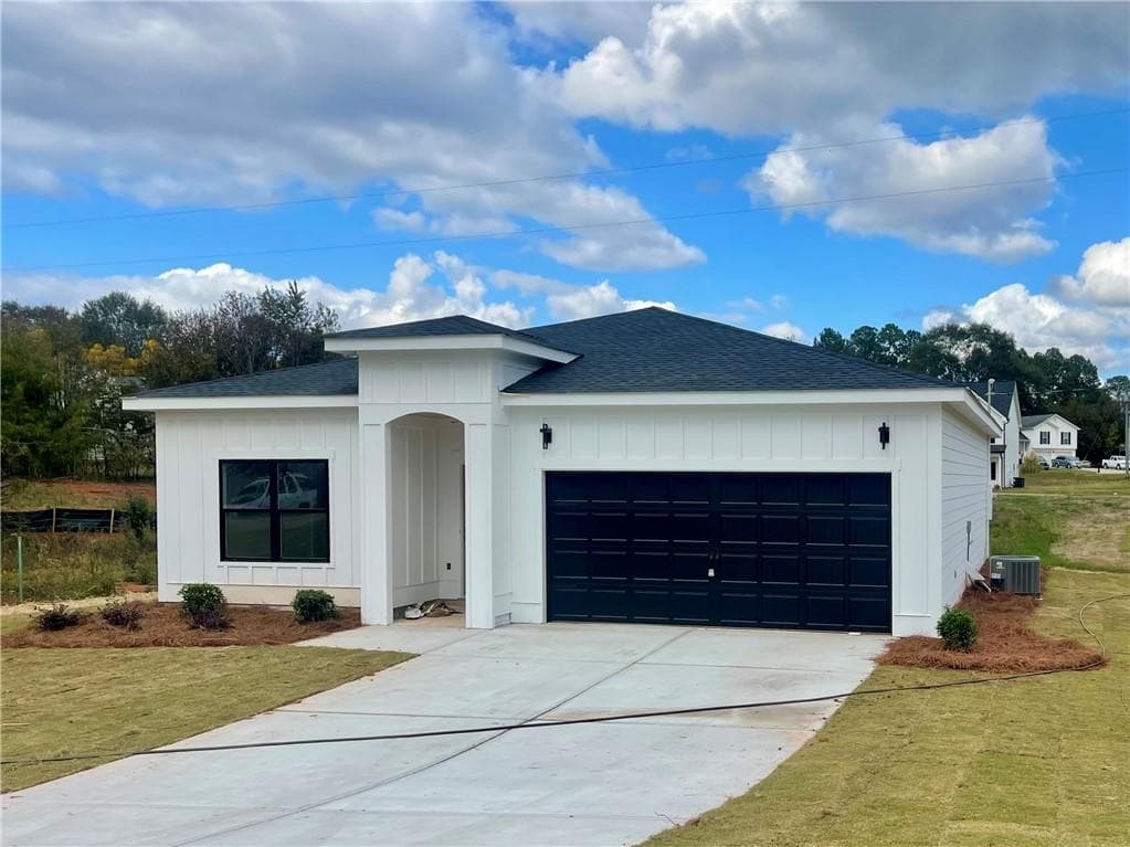 103 Charity Drive, Lavonia, GA 30553 — most recent listing photo