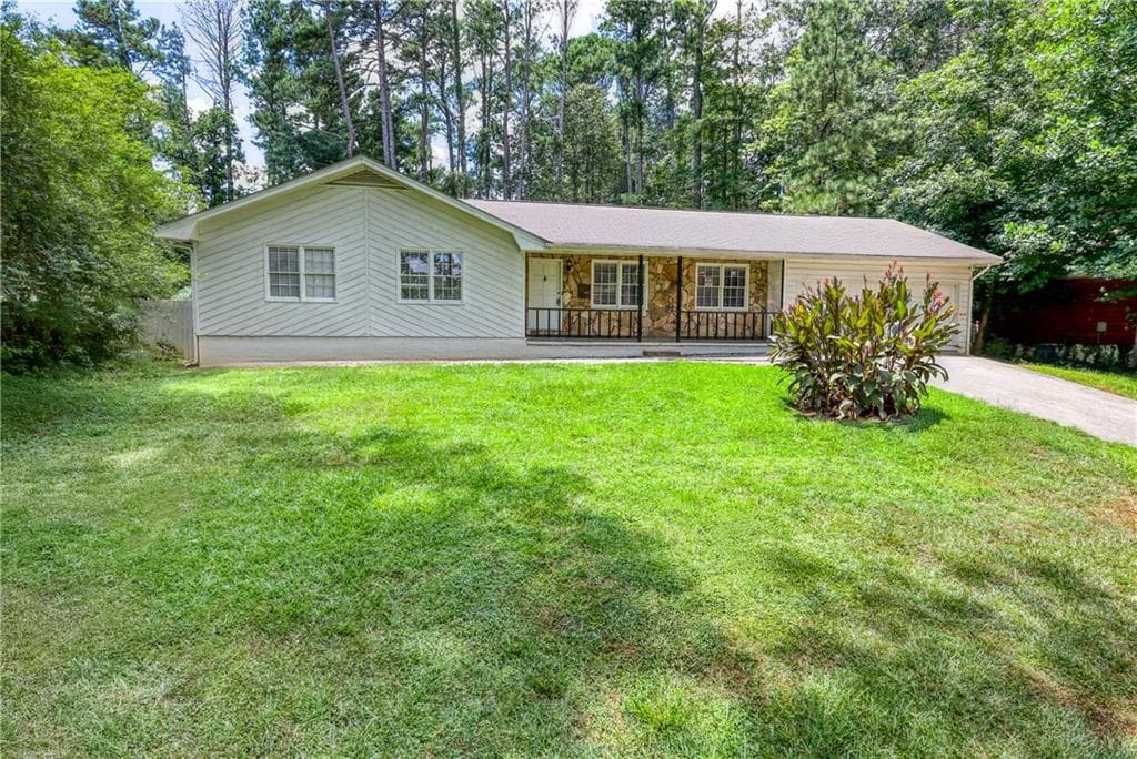 3185 Village Glen Trail, Snellville, GA 30039 — most recent listing photo