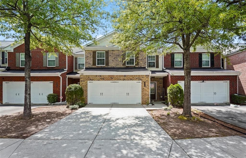 6210 Bellecliff Run, Tucker, GA 30084 — most recent listing photo