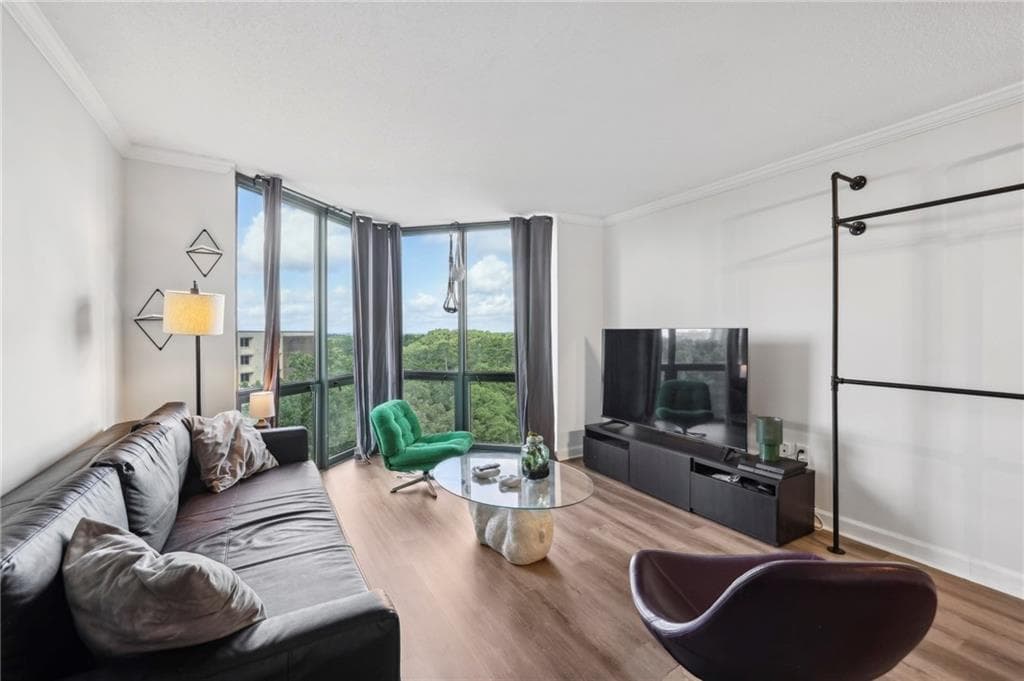 1 bedroom, 1 bathroom, 543 sq ft condominium for sale at 2870 Pharr Court South 1408, Atlanta, GA 30305 — photo 5