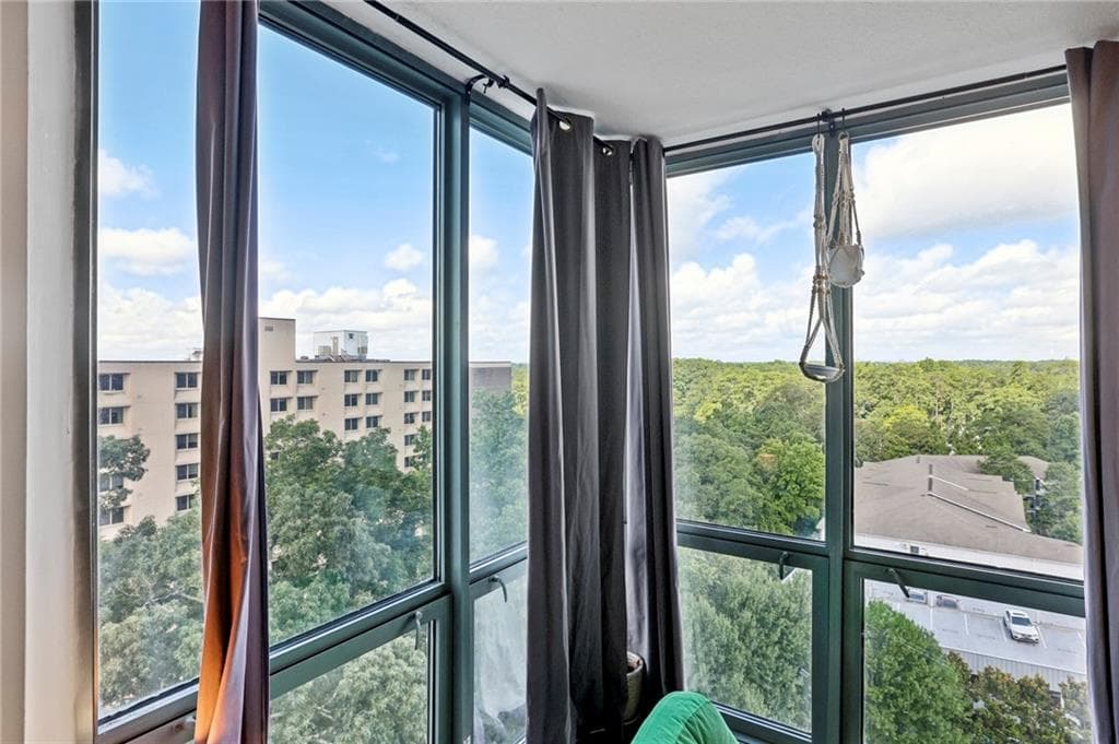 1 bedroom, 1 bathroom, 543 sq ft condominium for sale at 2870 Pharr Court South 1408, Atlanta, GA 30305 — photo 10