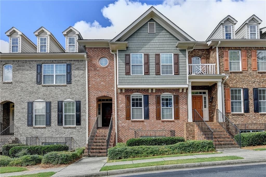 4 bedroom, 4 bathroom, 3,014 sq ft condominium for sale at 2343 Gallard Street, Lawrenceville, GA 30043 — photo 2