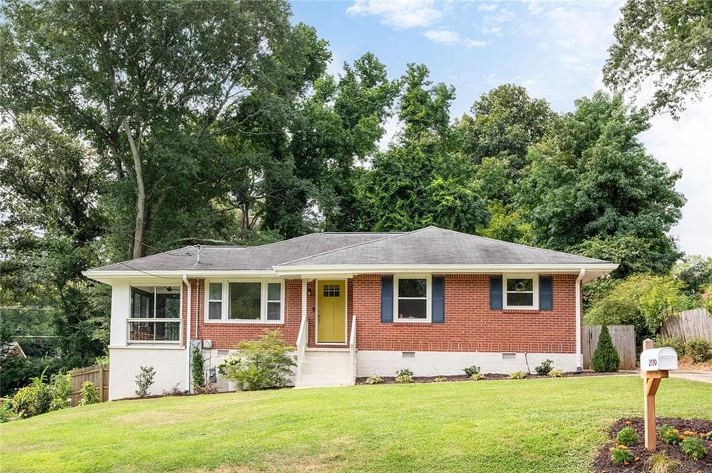 2 bedroom, 2 bathroom, 1,227 sq ft single family residence sold at 2559 Joyce Avenue, Decatur, GA 30032