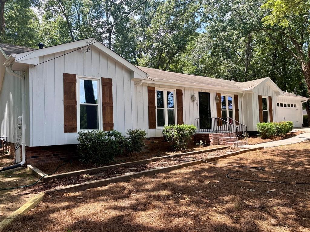 1743 Moss Drive, Snellville, GA 30078 — most recent listing photo