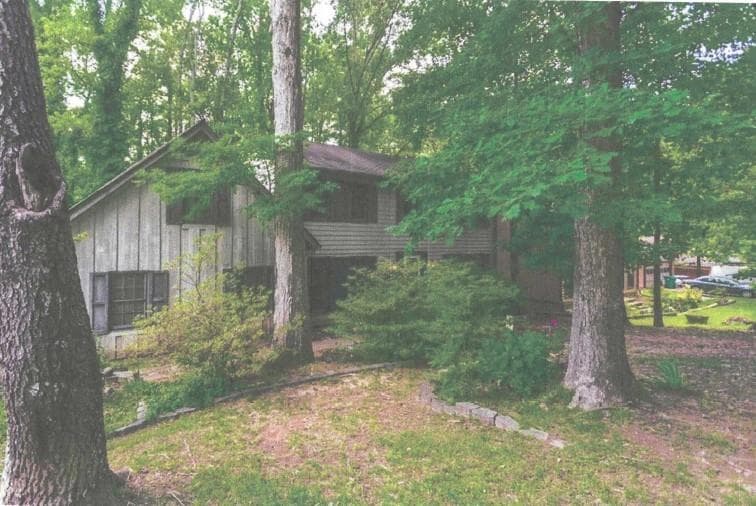 5 bedroom, 4 bathroom, 3,731 sq ft single family residence sold at 5091 Golfbrook Drive, Stone Mountain, GA 30088