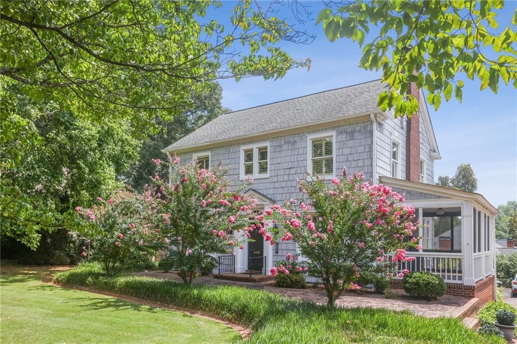 3 bedroom, 3 bathroom, 2,272 sq ft single family residence sold at 452 Cherokee Street, Marietta, GA 30060