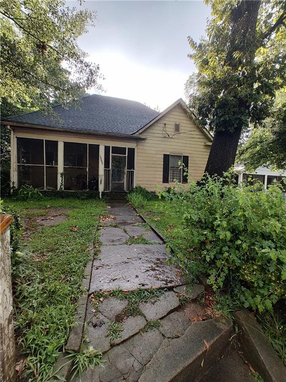 2 bedroom, 1 bathroom, 1,357 sq ft single family residence sold at 1595 Jonesboro Road, Atlanta, GA 30315