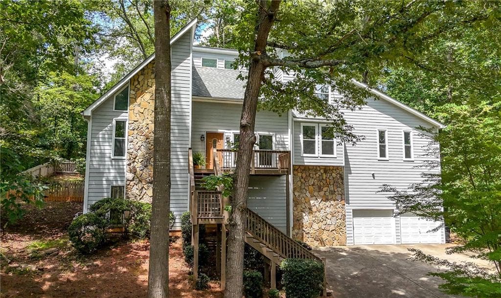 569 Farmbrook Trail, Kennesaw, GA 30144 — most recent listing photo