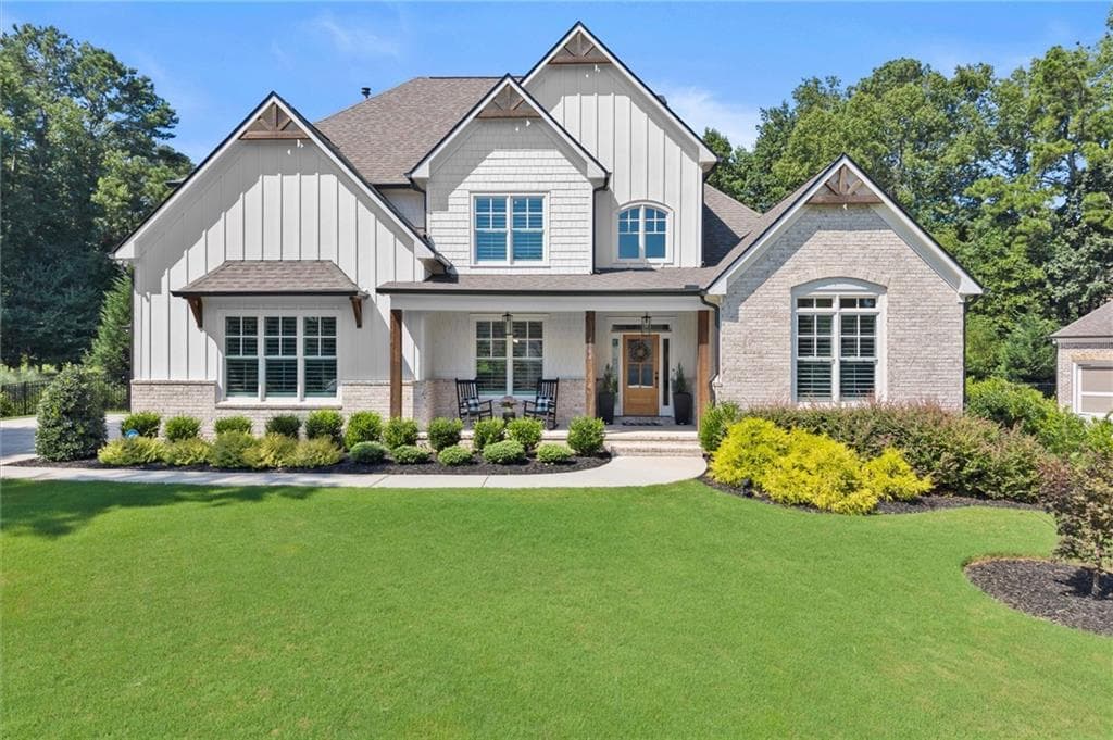 4584 Salmo Drive, Roswell, GA 30075 — most recent listing photo