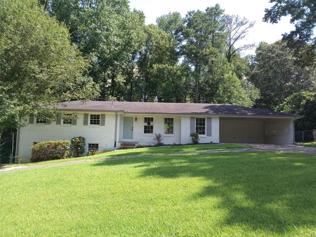 6181 Shallow Wood Lane, Douglasville, GA 30135 — most recent listing photo