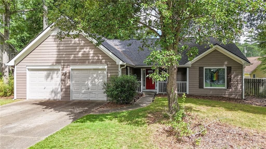 3 bedroom, 2 bathroom, 1,942 sq ft single family residence sold at 2432 Country Lake Lane, Powder Springs, GA 30127