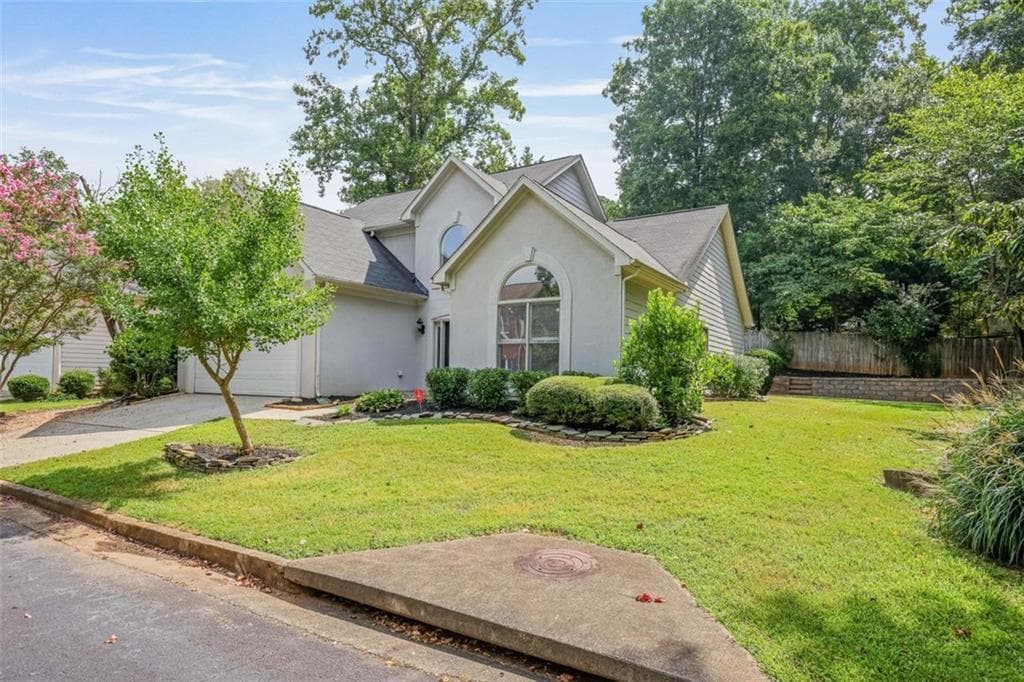 3 bedroom, 3 bathroom, 2,478 sq ft single family residence sold at 3317 Hidden Trail Road, Smyrna, GA 30082