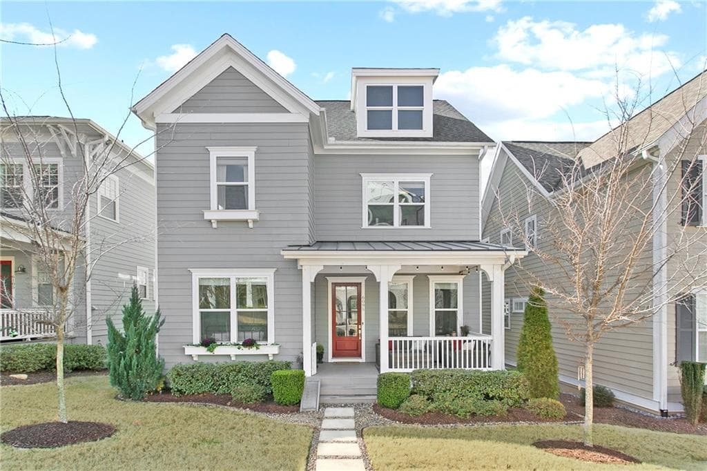 4 bedroom, 4 bathroom, 2,640 sq ft single family residence sold at 6095 Richwood Circle, Roswell, GA 30076