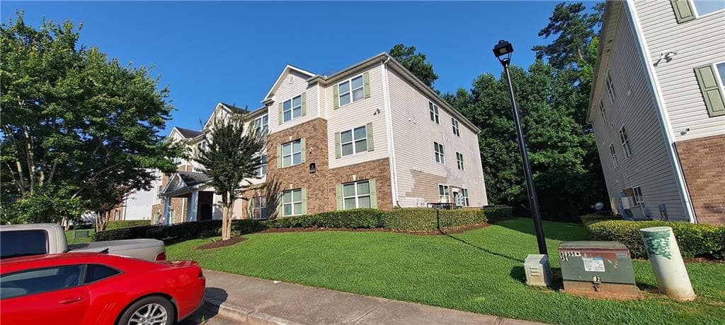 4204 Fairington Ridge Circle, Lithonia, GA 30038 — most recent listing photo