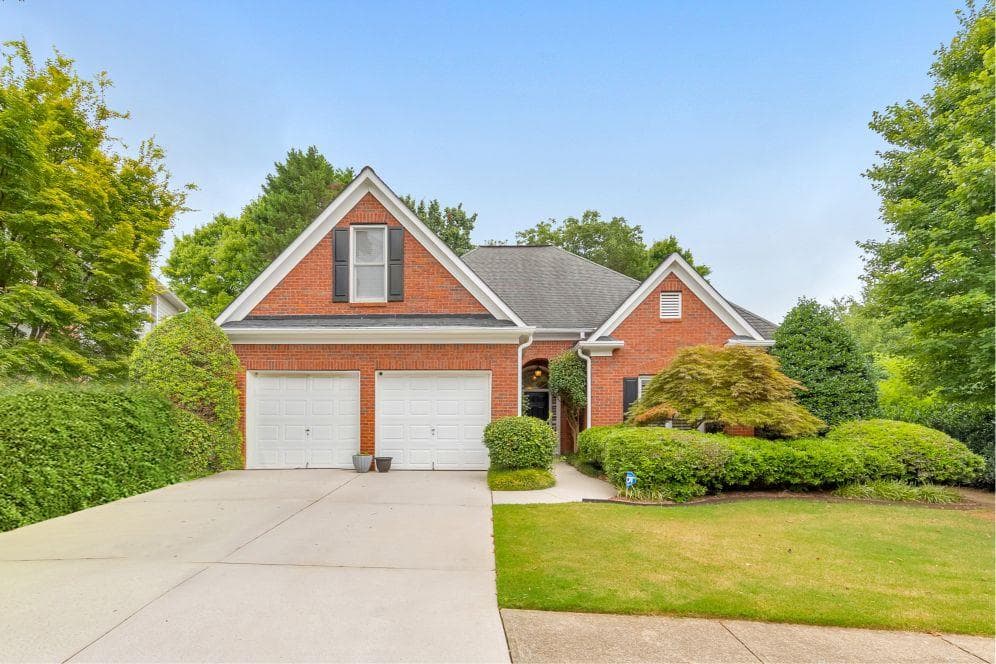 4 bedroom, 4 bathroom, 2,304 sq ft single family residence sold at 2296 Snug Harbor, Marietta, GA 30066