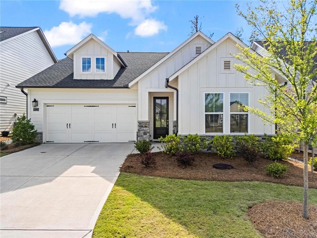 2 bedroom, 2 bathroom, 1,625 sq ft single family residence sold at 5121 Aster Bend, Canton, GA 30114