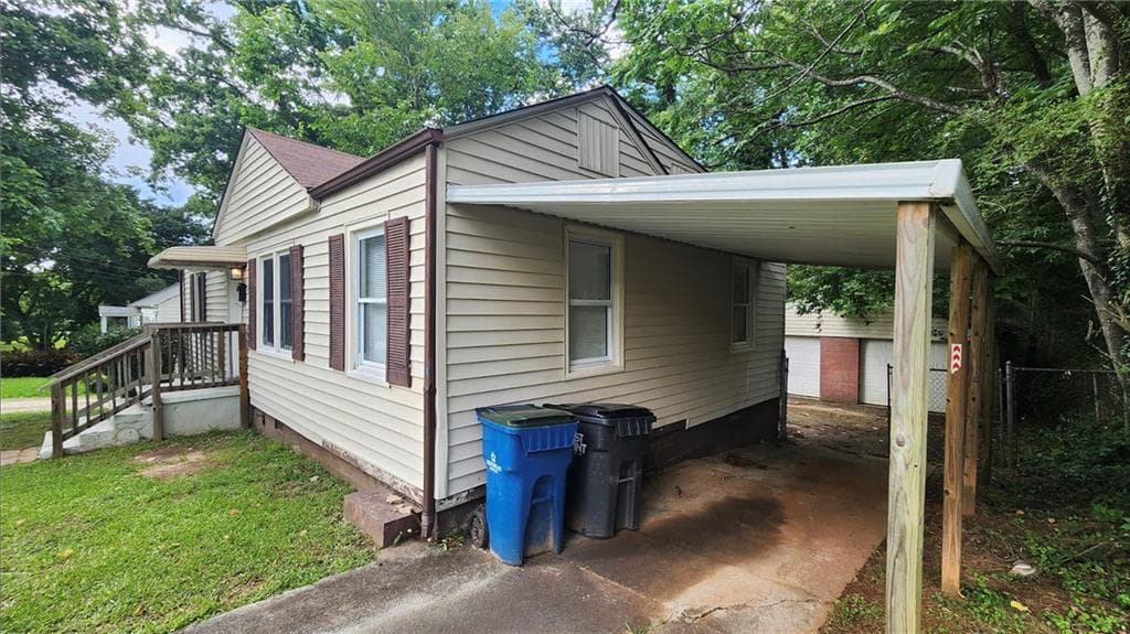 2430 Semmes Street, Atlanta, GA 30344 — most recent listing photo
