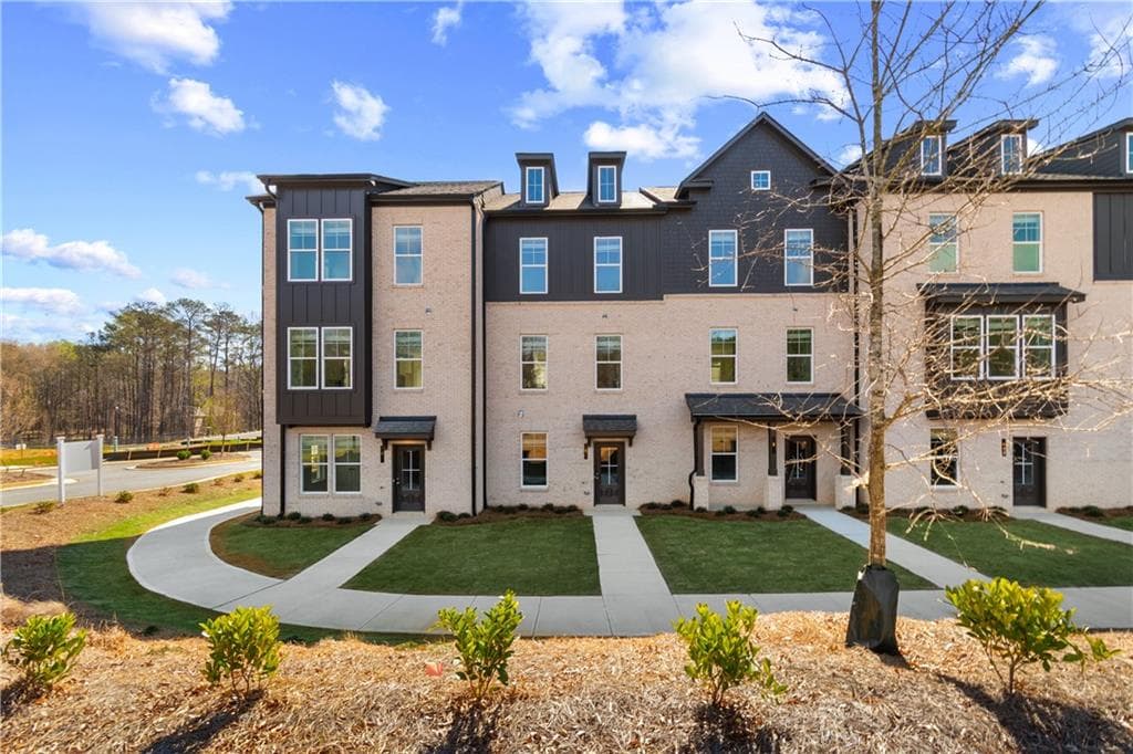 103 Daybreak Lane, Newnan, GA 30265 — most recent listing photo
