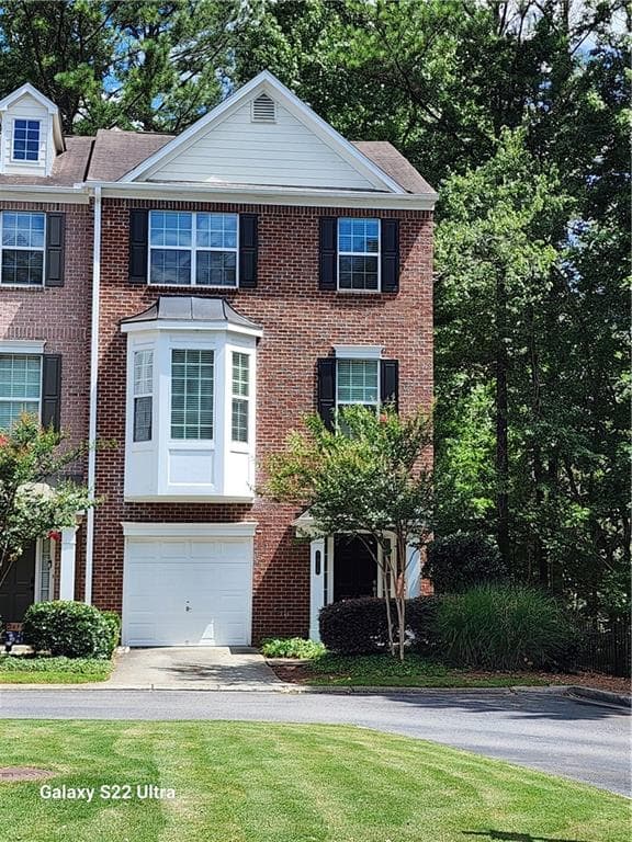 7915 Kiverton Place, Sandy Springs, GA 30350 — most recent listing photo