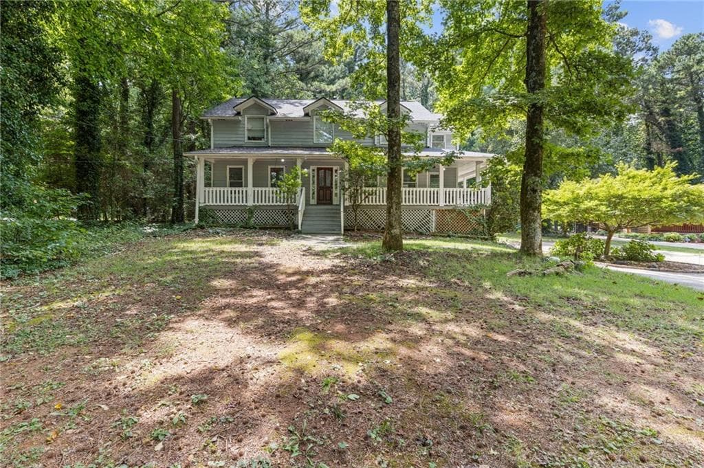 5 bedroom, 4 bathroom, 2,640 sq ft single family residence for sale at 742 Mountain View Drive, Stone Mountain, GA 30083 — photo 3
