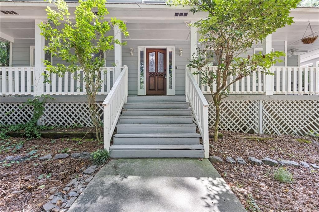 5 bedroom, 4 bathroom, 2,640 sq ft single family residence for sale at 742 Mountain View Drive, Stone Mountain, GA 30083 — photo 7