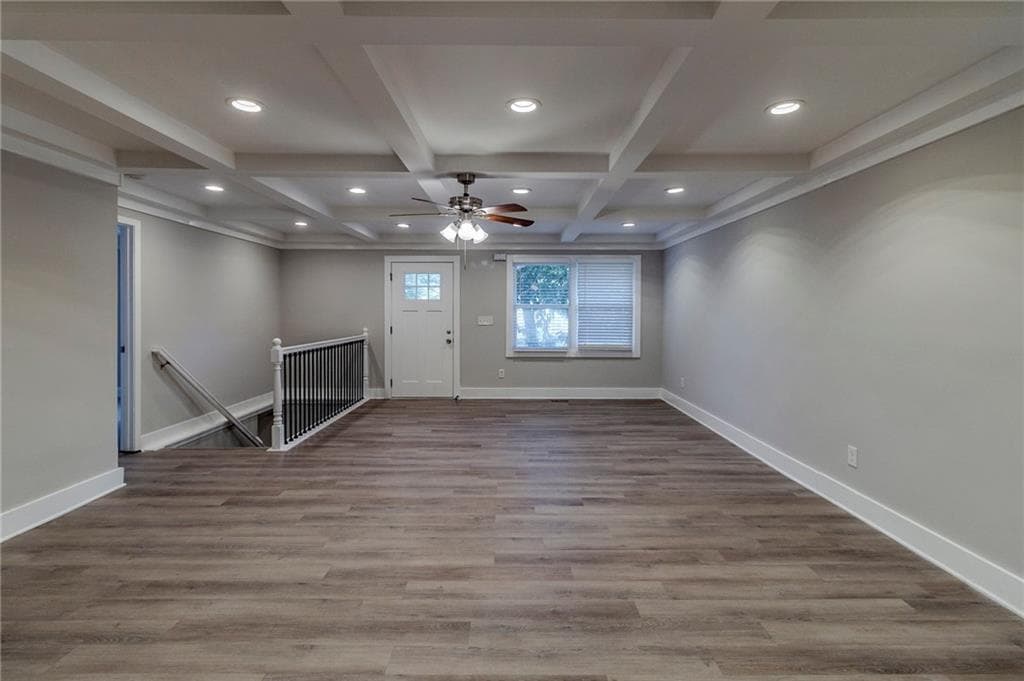 5 bedroom, 3 bathroom, 1,957 sq ft single family residence under contract at 3152 Delmar Lane, Atlanta, GA 30311 — photo 6