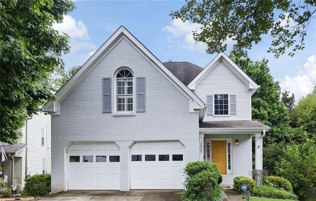 4 bedroom, 4 bathroom, 2,606 sq ft single family residence sold at 2809 Ashwood Place, Decatur, GA 30030