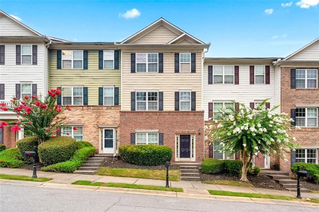 5675 CASCADE Run, Atlanta, GA 30336 — most recent listing photo