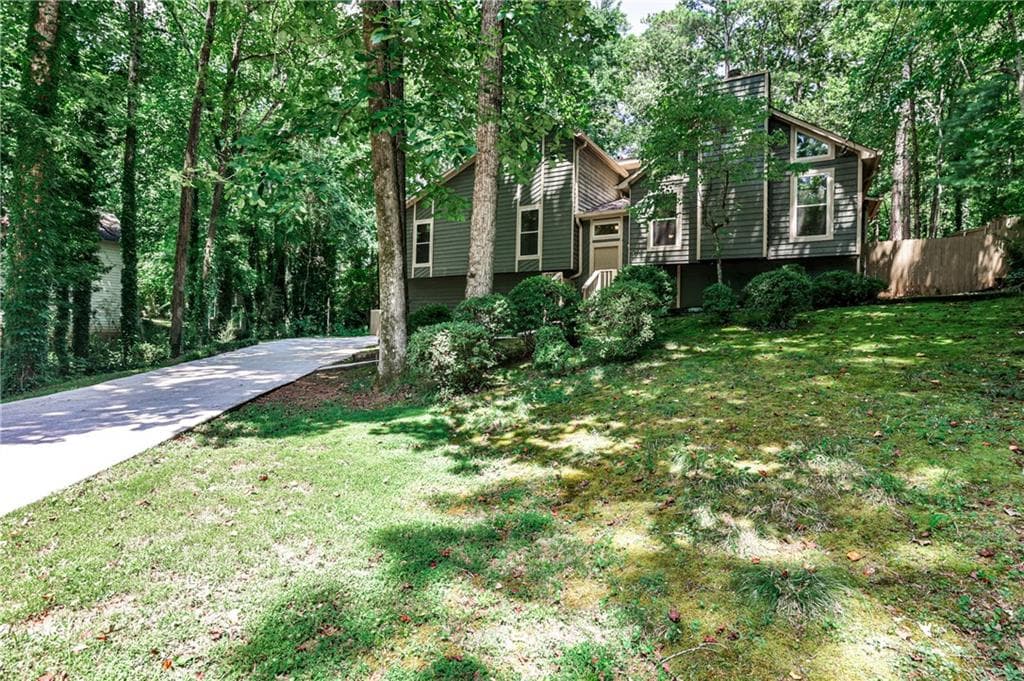5009 Henson Drive, Mableton, GA 30126 — most recent listing photo