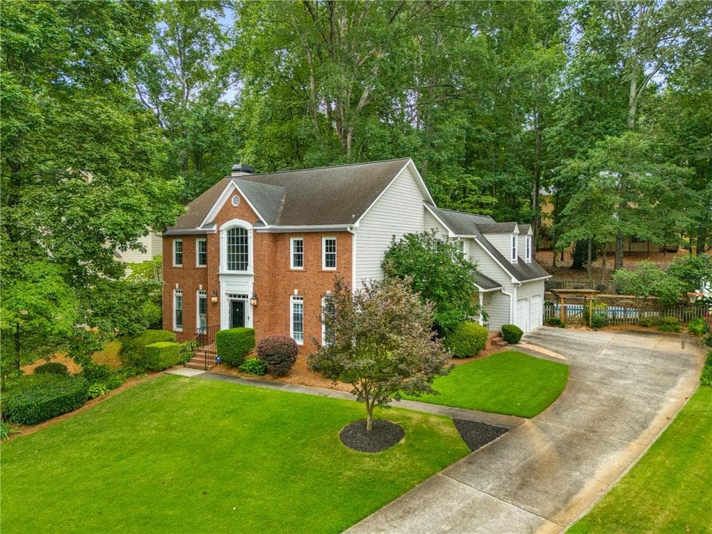 5 bedroom, 3 bathroom, 3,050 sq ft single family residence sold at 129 Infantry Way, Marietta, GA 30064