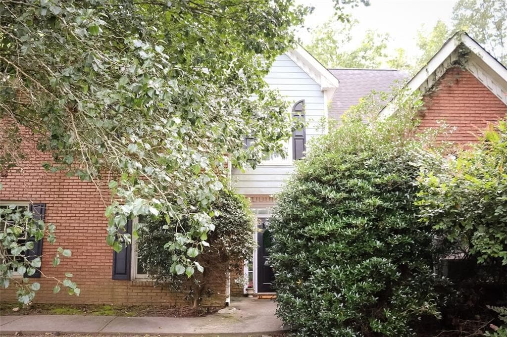 120 RIVER BIRCH Drive, Oxford, GA 30054 — most recent listing photo