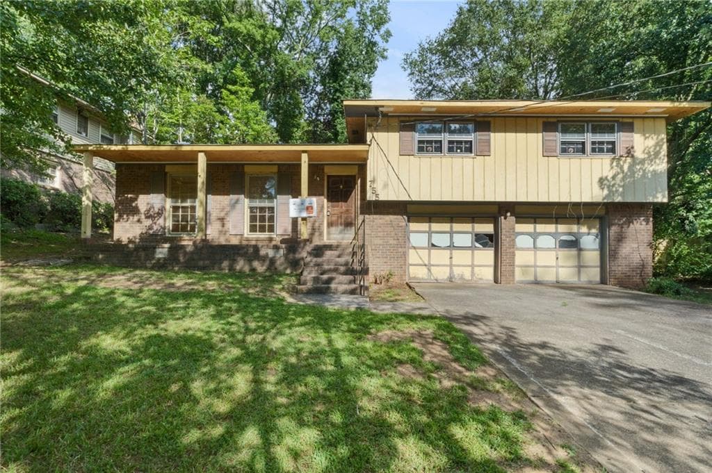 755 San Miguel Drive, Stone Mountain, GA 30083 — most recent listing photo
