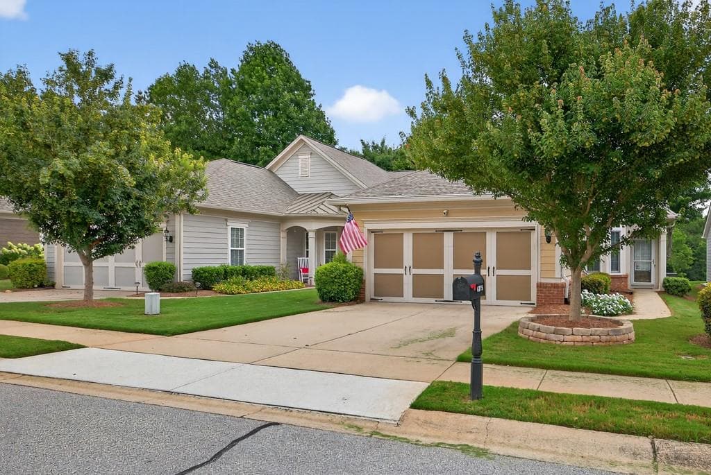 6275 Brookside Lane, Hoschton, GA 30548 — most recent listing photo