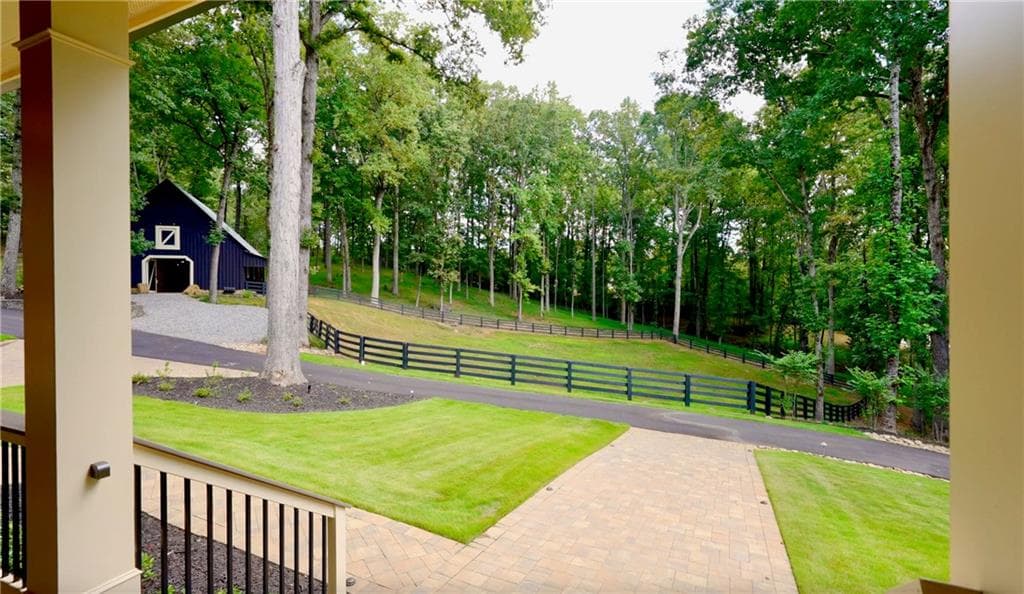 7 bedroom, 5 bathroom, 5,989 sq ft single family residence under contract at 2425 Birmingham Road, Alpharetta, GA 30004 — photo 5