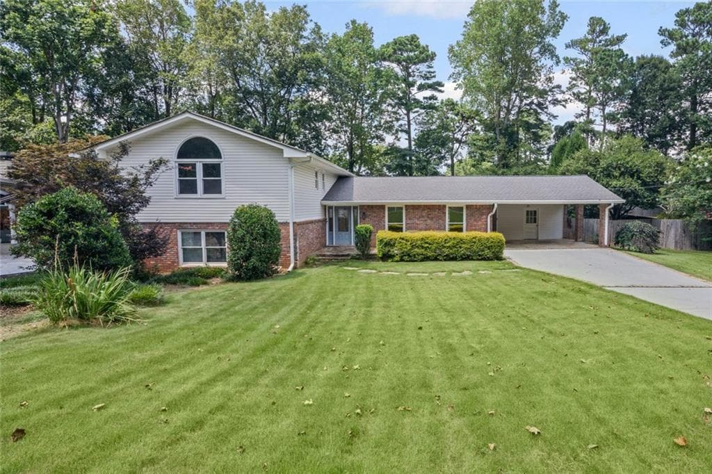 1470 Vernon North Drive, Dunwoody, GA 30338 — most recent listing photo