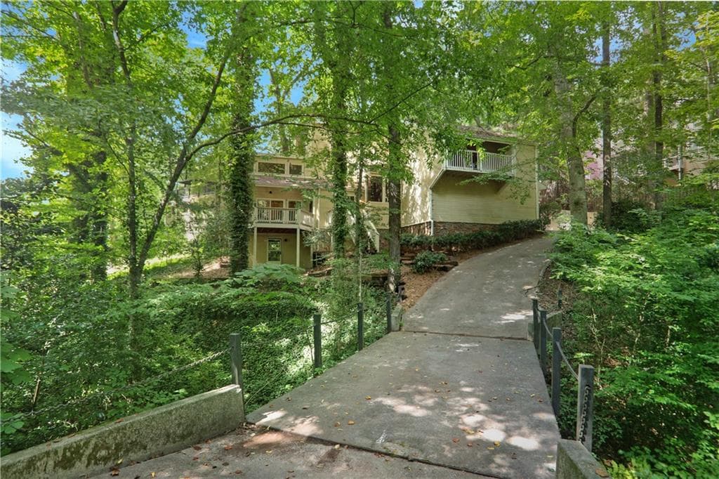 1255 Old Woodbine Road, Atlanta, GA 30319 — most recent listing photo