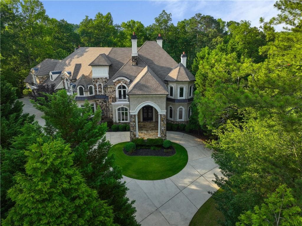 13560 Blakmaral Lane, Alpharetta, GA 30004 — most recent listing photo