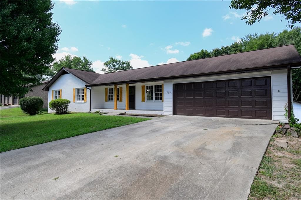 5 bedroom, 3 bathroom, 3,490 sq ft single family residence sold at 1725 Norton Estates Drive, Snellville, GA 30078