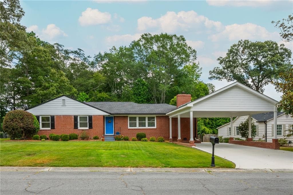 4 bedroom, 3 bathroom, 2,093 sq ft single family residence sold at 122 Hope Street, Marietta, GA 30064